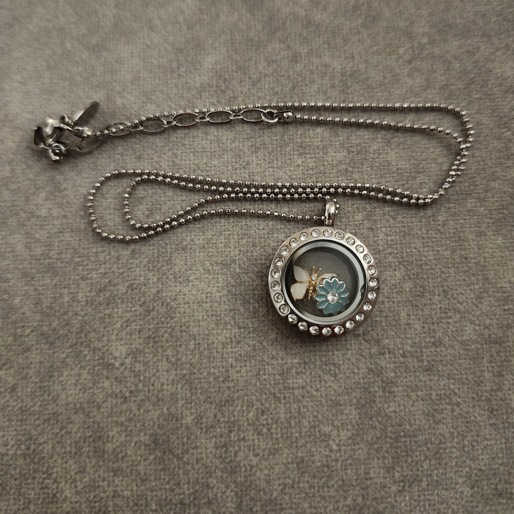 Origami Owl Necklace With Locket and Charms
